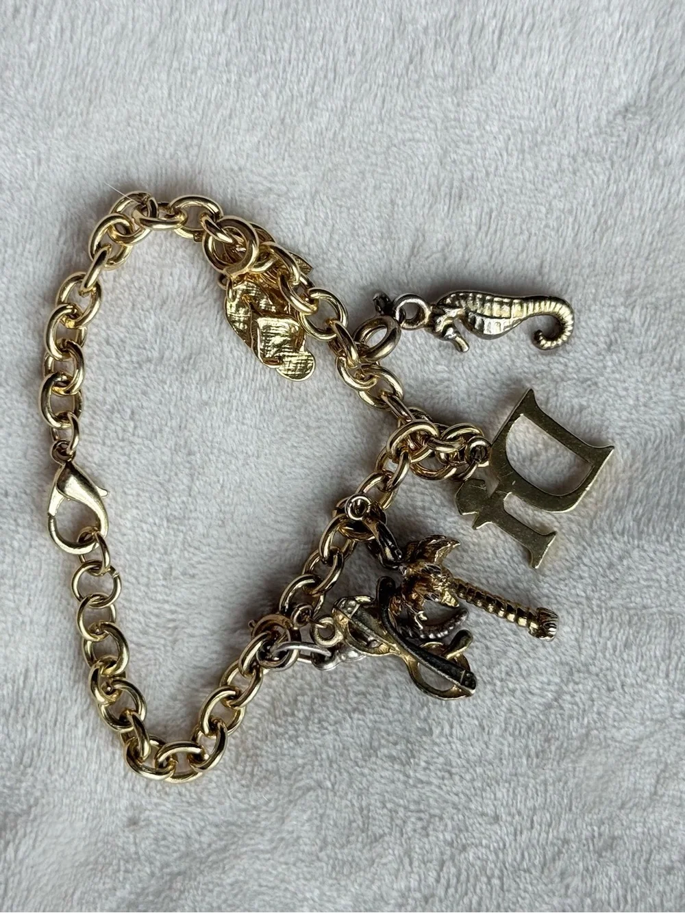 Vintage Dior Charm Bracelet , Coastal Cowgirl Jewelry Gold Toned Retro - Picture 4 of 4